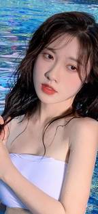 我 海报